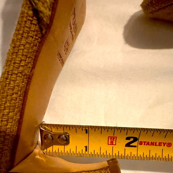 Prada shoes - Picture 6 of 9